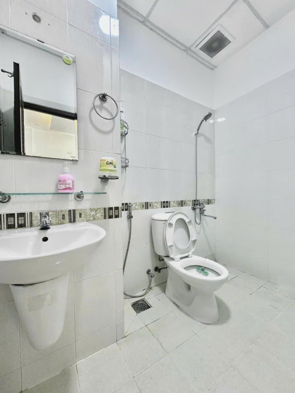 Tubi * TP. Hồ Chí Minh