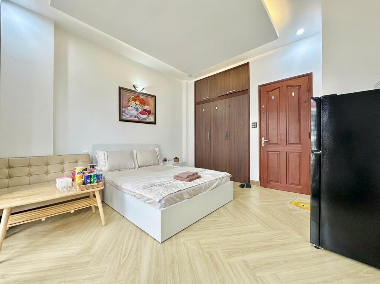 Khách sạn hẻo lánh Tubi *